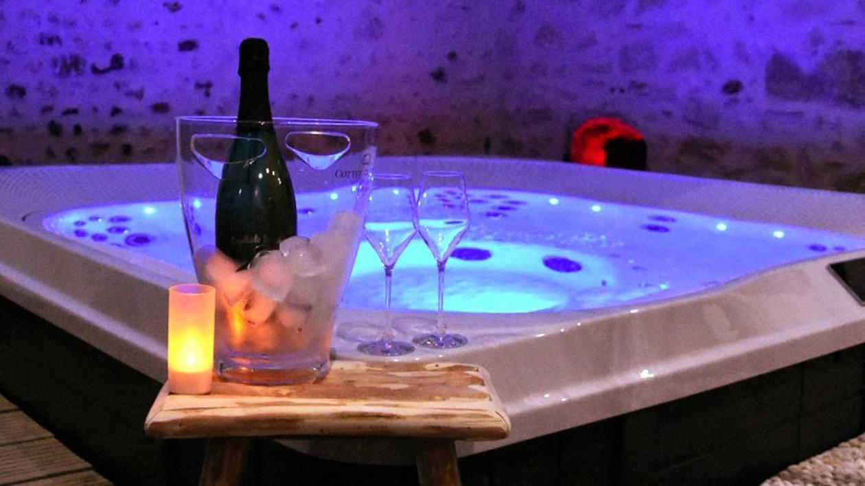 Ba'Cam Spa Bed and Breakfast Etigny Esterno foto
