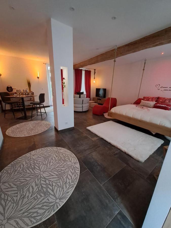 Ba'Cam Spa Bed and Breakfast Etigny Esterno foto